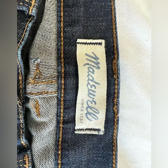 MADEWELL SIZE 24 DARK WASH JEANS - Picture 4 of 6